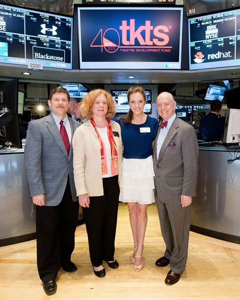 Photo Flash: Laura Osnes Rings Bell at New York Stock Exchange! Image