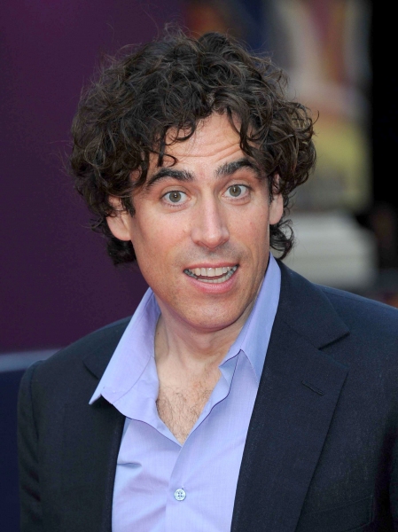 Stephen Mangan Photo