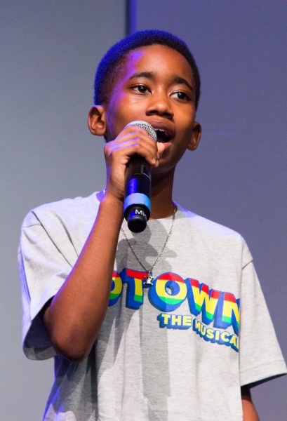 Photo Coverage: MOTOWN Cast Performs at the Apple Store! 