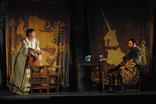 Photo Flash: First Look at Treat Williams and More in BTG's THE LION IN WINTER Image