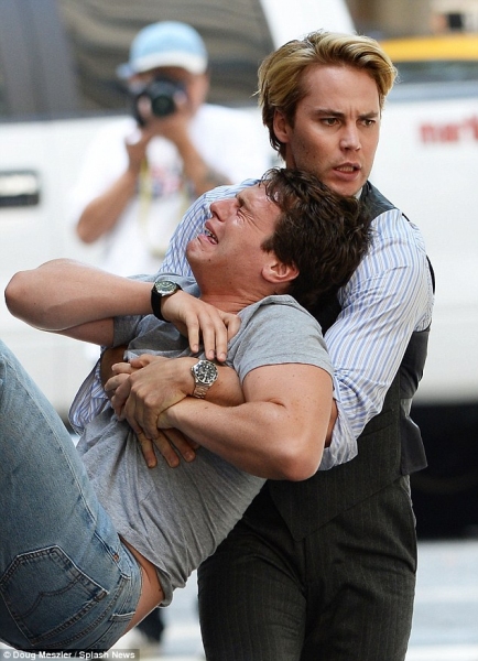 Photo Flash: Taylor Kitsch, Jonathan Groff and Mark Ruffalo on the Set of THE NORMAL HEART! Image