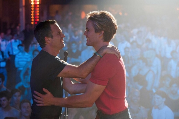 Photo Flash: Taylor Kitsch, Jonathan Groff and Mark Ruffalo on the Set of THE NORMAL HEART! Image