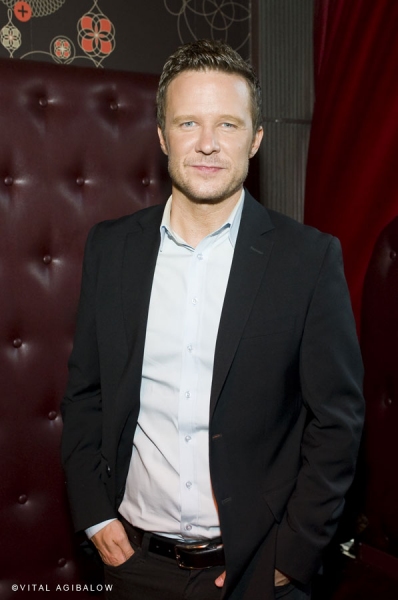 Photo Flash: Will Chase, Sterling Jerins, Debra Messing and More at BUTTERFLIES OF BILL BAKER Premiere Image