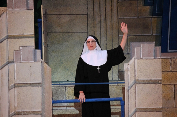 Photo Flash: First Look at Beth Leavel, Dee Hoty & More in NUNSENSE at the MUNY! 