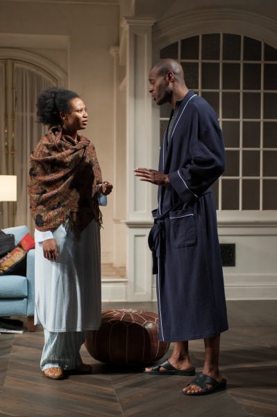 Photo Flash: First Look at Steppenwolf's BELLEVILLE, Now Playing Through 8/25 Image