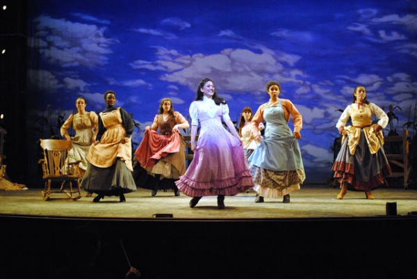 Photo Flash: First Look at Berkshire Theatre Group's OKLAHOMA! Image