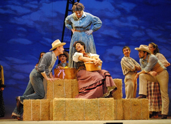 Photo Flash: First Look at Berkshire Theatre Group's OKLAHOMA! Image