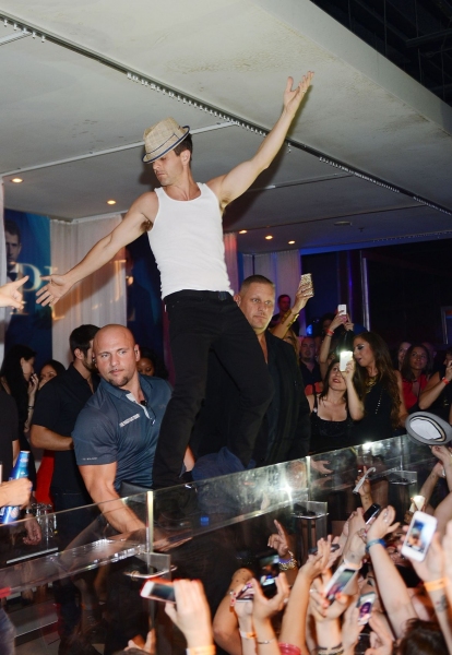 Photo Flash: New Kids On The Block at PURE Nightclub Image