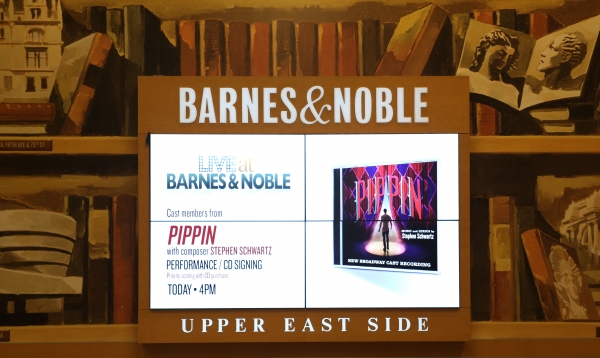 Photo Coverage: PIPPIN's Matthew James Thomas, Rachel Bay Jones & Patina Miller Perform at Barnes & Noble! 