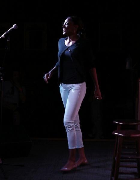 Photo Coverage: PIPPIN's Matthew James Thomas, Rachel Bay Jones & Patina Miller Perform at Barnes & Noble! Image