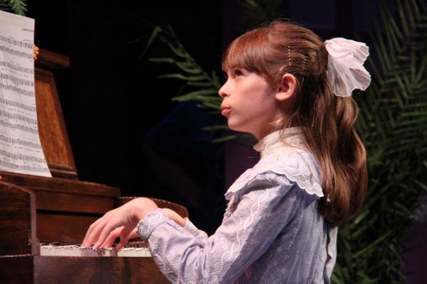 Photo Flash: First Look at Barrett Foa and More in CRT's THE MUSIC MAN Image