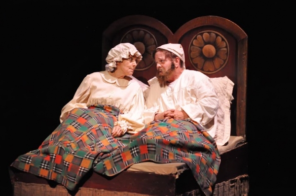 Photo Flash: First Look at Scott Wahle, Donna Sorbello and More in Reagle Music Theatre's FIDDLER ON THE ROOF Image