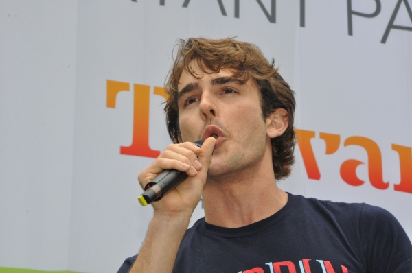 Photo Coverage: Casts of PIPPIN, CINDERELLA & More Perform at First Broadway in Bryant Park of 2013!  Image