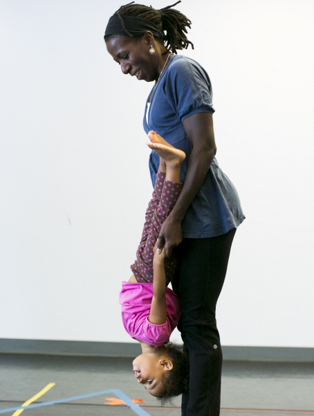 Photo Flash: Hubbard Street Youth Dance Program Enjoys Record Growth; Offers Open House Today Image