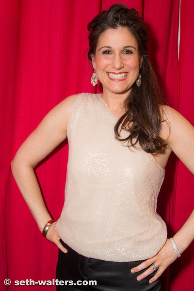 Photo Flash: Stephanie J. Block Takes Birdland's Stage! Image