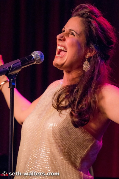 Photo Flash: Stephanie J. Block Takes Birdland's Stage! Image