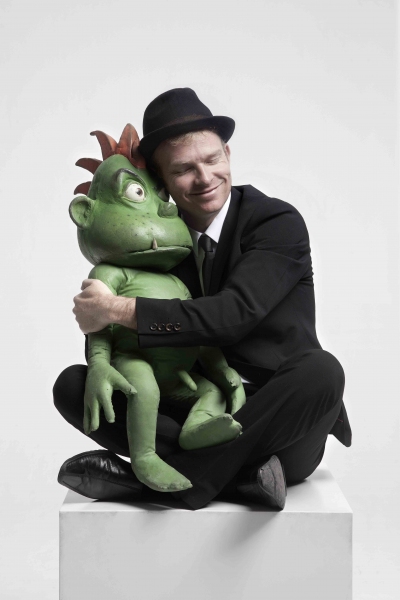 Photo Flash: Conrad Koch Introduces the Cast of THE CHESTER MISSING ROADSHOW Image