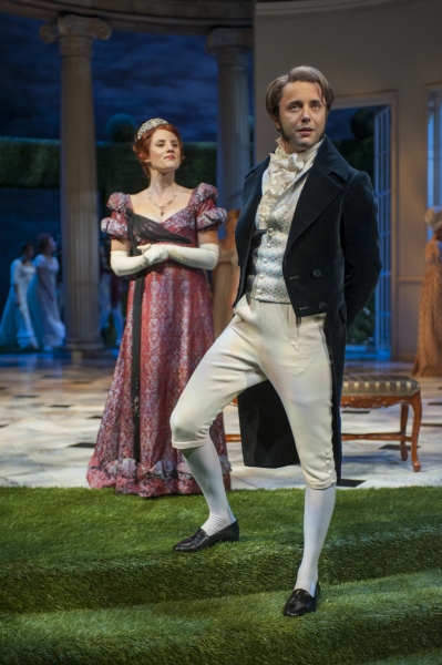 Photo Flash: First Look at Vincent Kartheiser, Ashley Rose Montondo and More in Guthrie Theater's PRIDE AND PREJUDICE Image