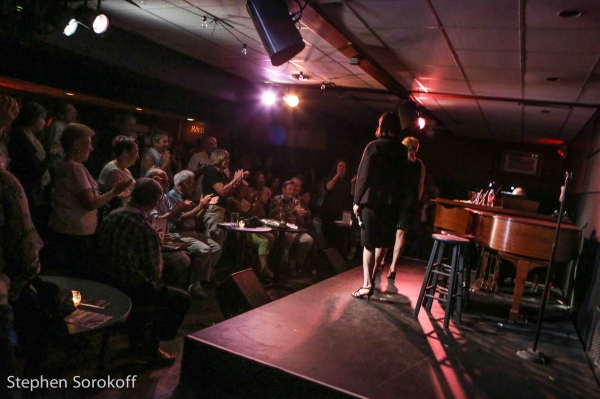Photo Coverage: Liz & Ann Hampton Callaway Bring SIBLING REVELRY to MR. FINN'S CABARET Image