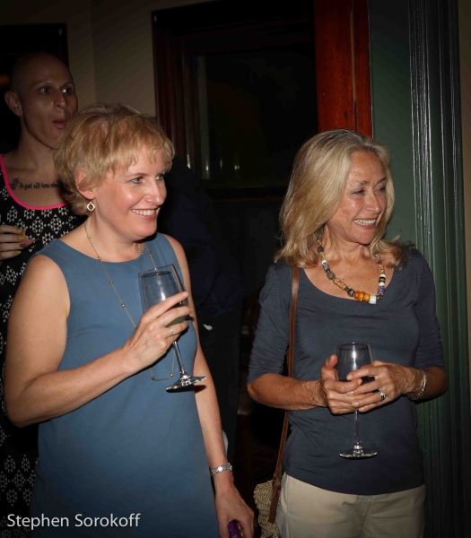 Photo Coverage: Liz & Ann Hampton Callaway Bring SIBLING REVELRY to MR. FINN'S CABARET Image
