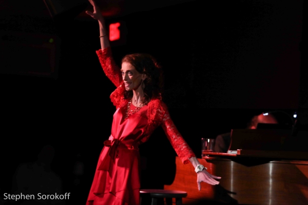 Photo Coverage: Amy Oestreicher Brings GUTLESS & GRATEFUL to MR. FINN'S CABARET Image