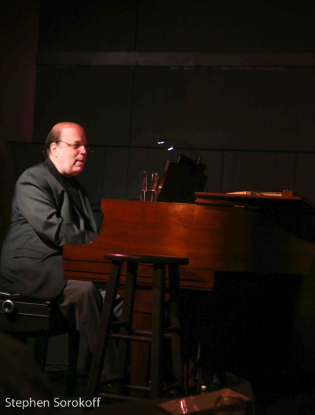 Photo Coverage: Amy Oestreicher Brings GUTLESS & GRATEFUL to MR. FINN'S CABARET Image