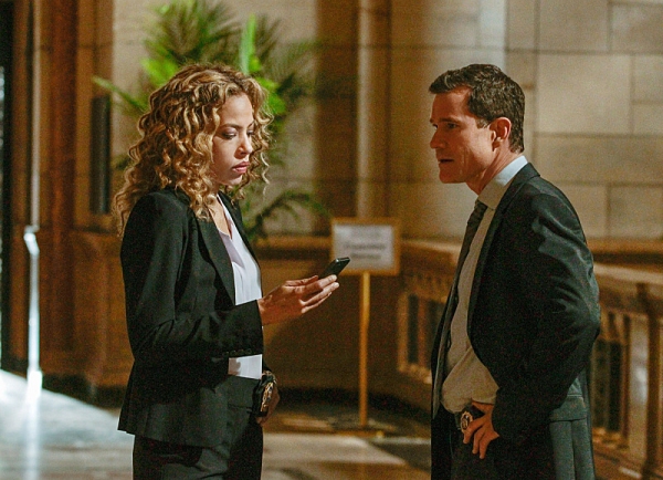 Photo Flash: UNFORGETTABLE's 'Incognito,' Airing 8/4 Image