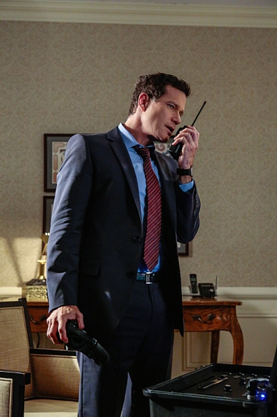 Photo Flash: UNFORGETTABLE's 'Incognito,' Airing 8/4 Image