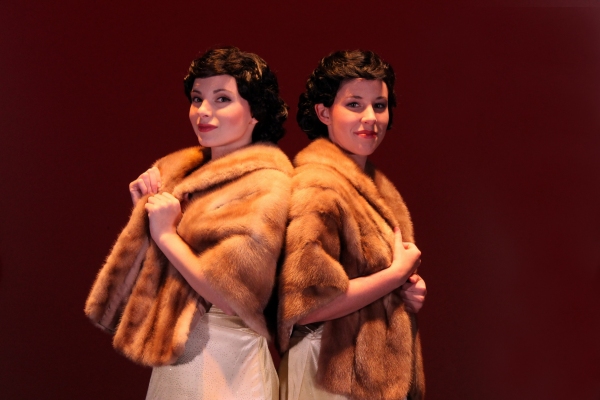 Photo Flash: First Look at Molly Franco and Chloe Voreis in SIDE SHOW 