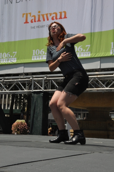 Photo Coverage: CHICAGO, THE PHANTOM OF THE OPERA, F#%KING UP EVERYTHING & SISTAS Visit Broadway In Bryant Park! Image