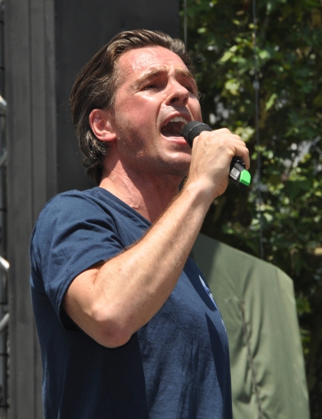 Photo Coverage: CHICAGO, THE PHANTOM OF THE OPERA, F#%KING UP EVERYTHING & SISTAS Visit Broadway In Bryant Park! Image