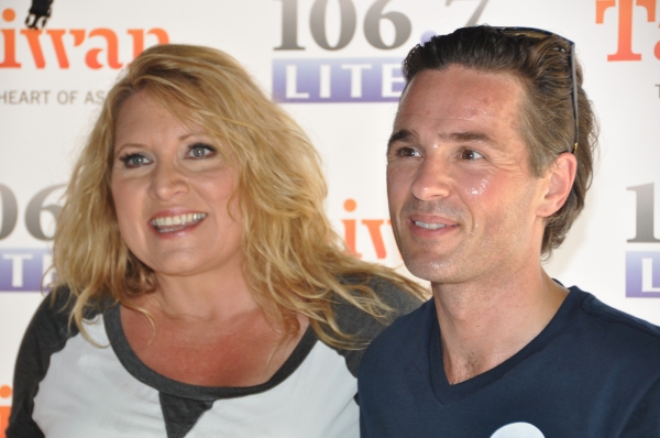 Photo Coverage: CHICAGO, THE PHANTOM OF THE OPERA, F#%KING UP EVERYTHING & SISTAS Visit Broadway In Bryant Park! Image