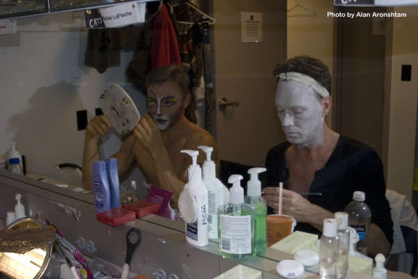 Photo Flash: Go Backstage at CATS with Martin Samuel 