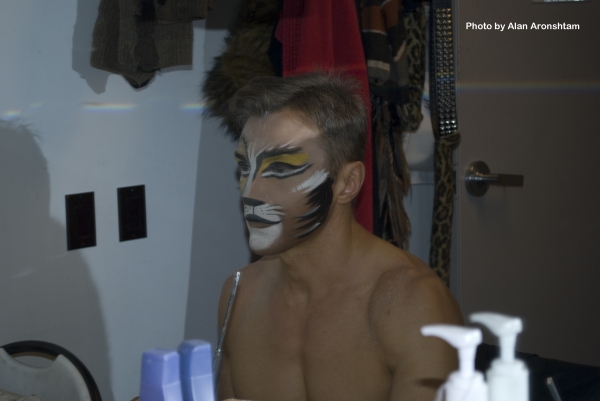 Photo Flash: Go Backstage at CATS with Martin Samuel Image