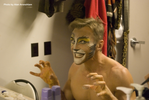 Photo Flash: Go Backstage at CATS with Martin Samuel Image