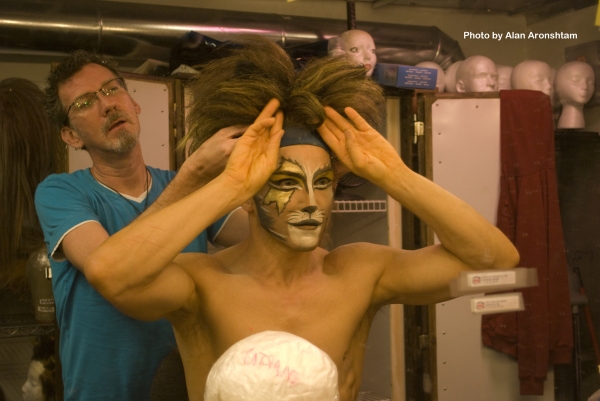 Photo Flash: Go Backstage at CATS with Martin Samuel Image