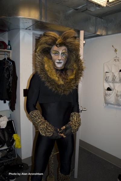 Photo Flash: Go Backstage at CATS with Martin Samuel Image