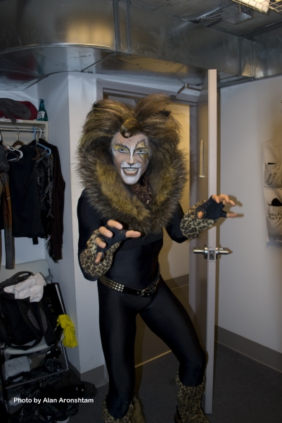 Photo Flash: Go Backstage at CATS with Martin Samuel 