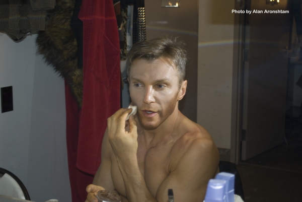 Photo Flash: Go Backstage at CATS with Martin Samuel Image