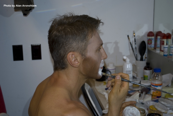 Photo Flash: Go Backstage at CATS with Martin Samuel Image