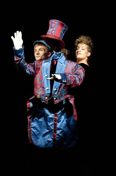 Photo Flash: First Look at Christopher Fitzgerald in Chichester Festival Theatre's BARNUM Image