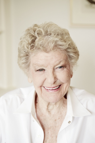 Exclusive Photos and Interview Sneak Peek: Elaine Stritch on Life in Michigan, What's Next and More!  Image
