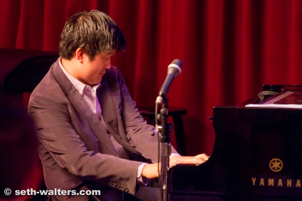 Photo Flash: WICKED's Lindsay Mendez Plays Birdland Jazz Club! Image