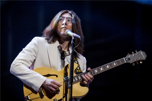 Photo Flash: The Beatles Take Broadway in LET IT BE Tribute Concert! Image