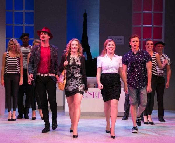 Photo Flash: First Look at Tim Flavin, Lizzy Cundy and More in West End's WAG! THE MUSICAL 