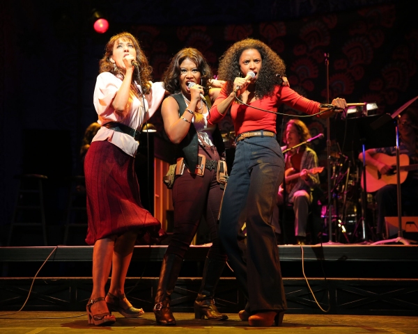 Photo Flash: First Look at Renée Elise Goldsberry & More in Encores! I'M GETTING MY ACT TOGETHER AND TAKING IT ON THE ROAD Image