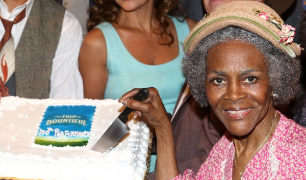 Cicely Tyson Photo