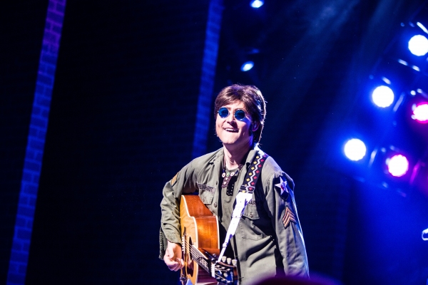 Photo Coverage: The Fab Four Return to Broadway; Inside Opening Night of LET IT BE!  Image