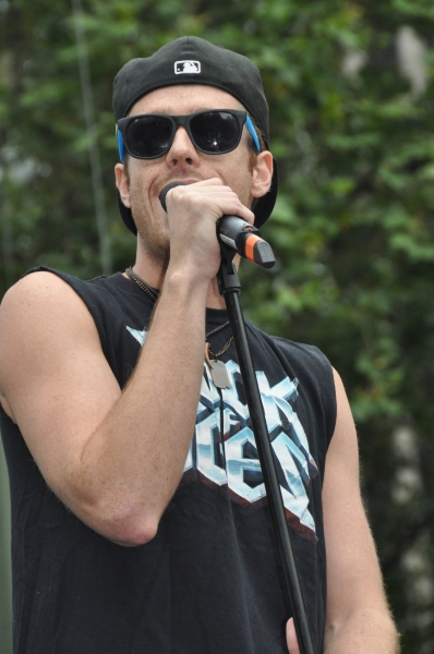 Photo Coverage: SOUL DOCTOR, ROCK OF AGES & More Visit Broadway in Bryant Park! Image