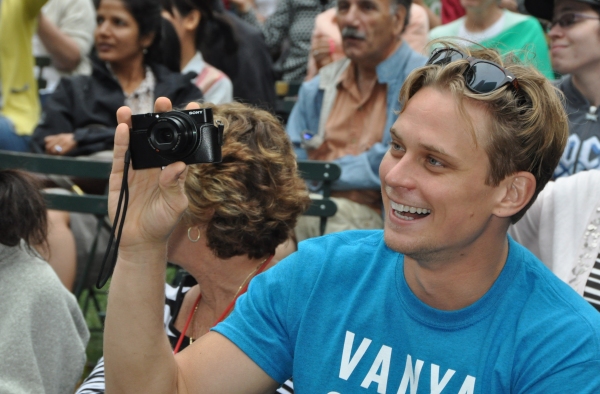 Photo Coverage: SOUL DOCTOR, ROCK OF AGES & More Visit Broadway in Bryant Park! Image